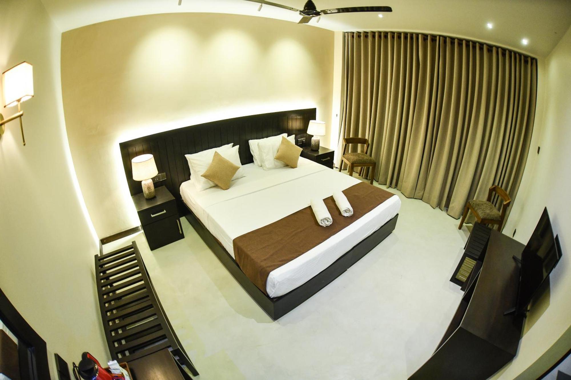 Hiriketiya Beach Resort Dickwella Exterior foto