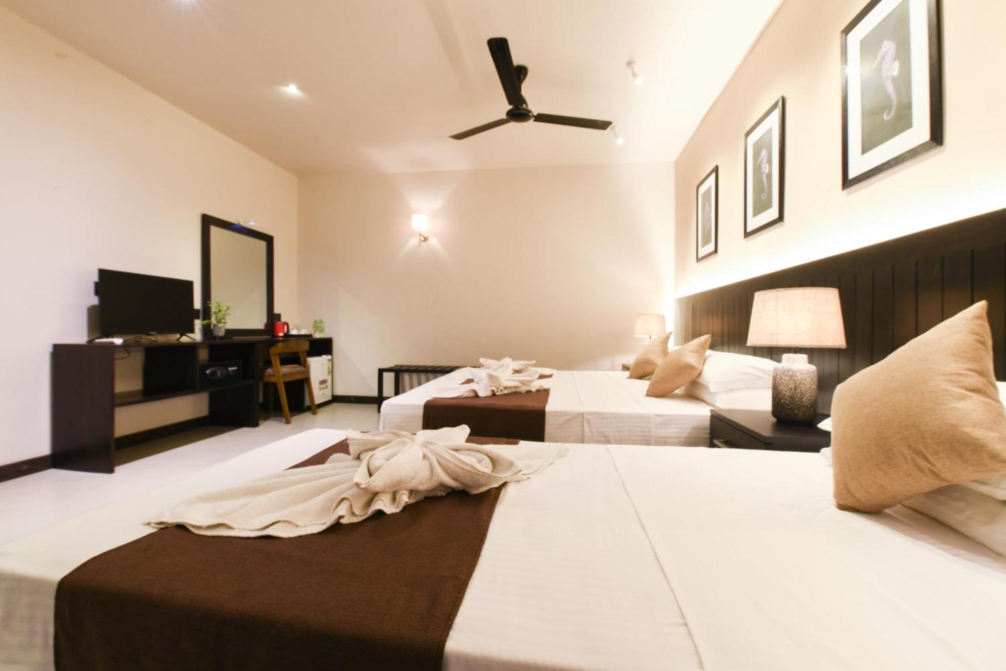 Hiriketiya Beach Resort Dickwella Exterior foto
